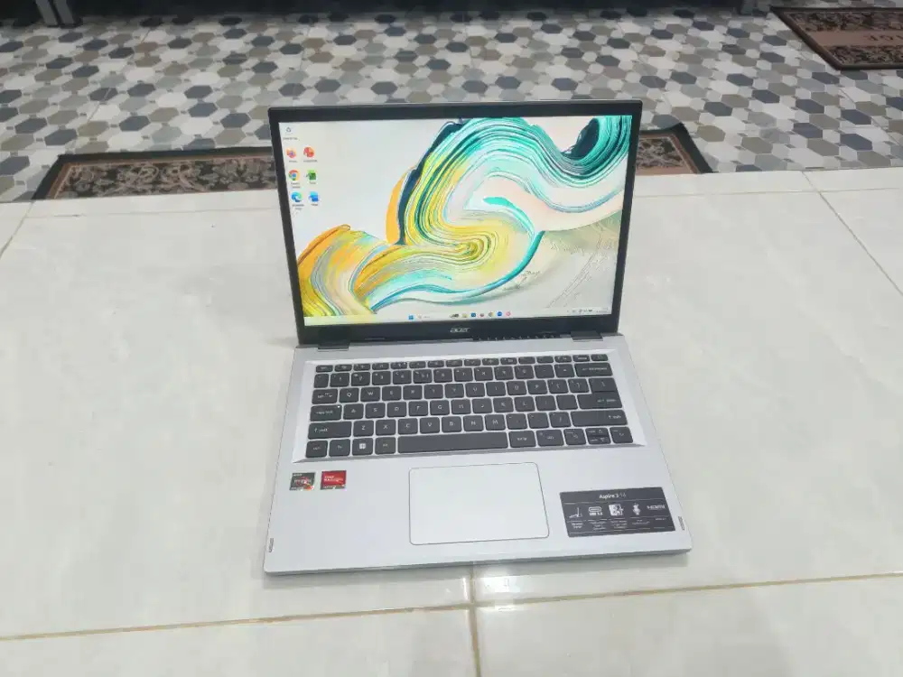 laptop acer ryzen 7 5700U Ram 16GB SSD 512GB