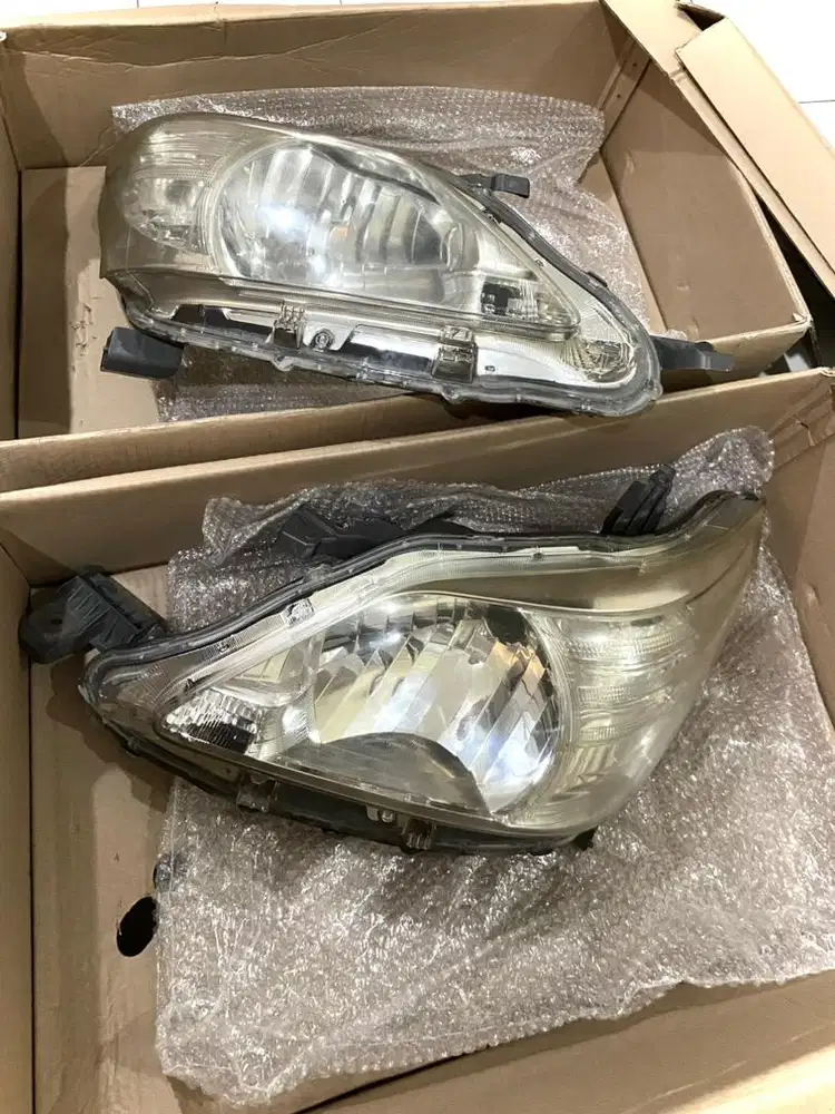 Lampu Innova Barong Headlamp depan