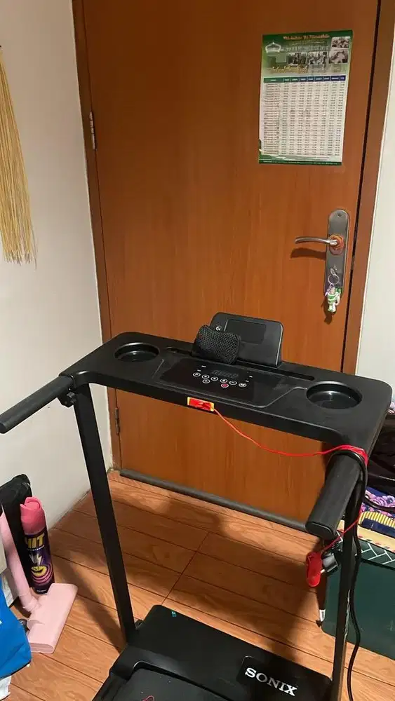 Sonix Incline Listrik Treadmil STR02