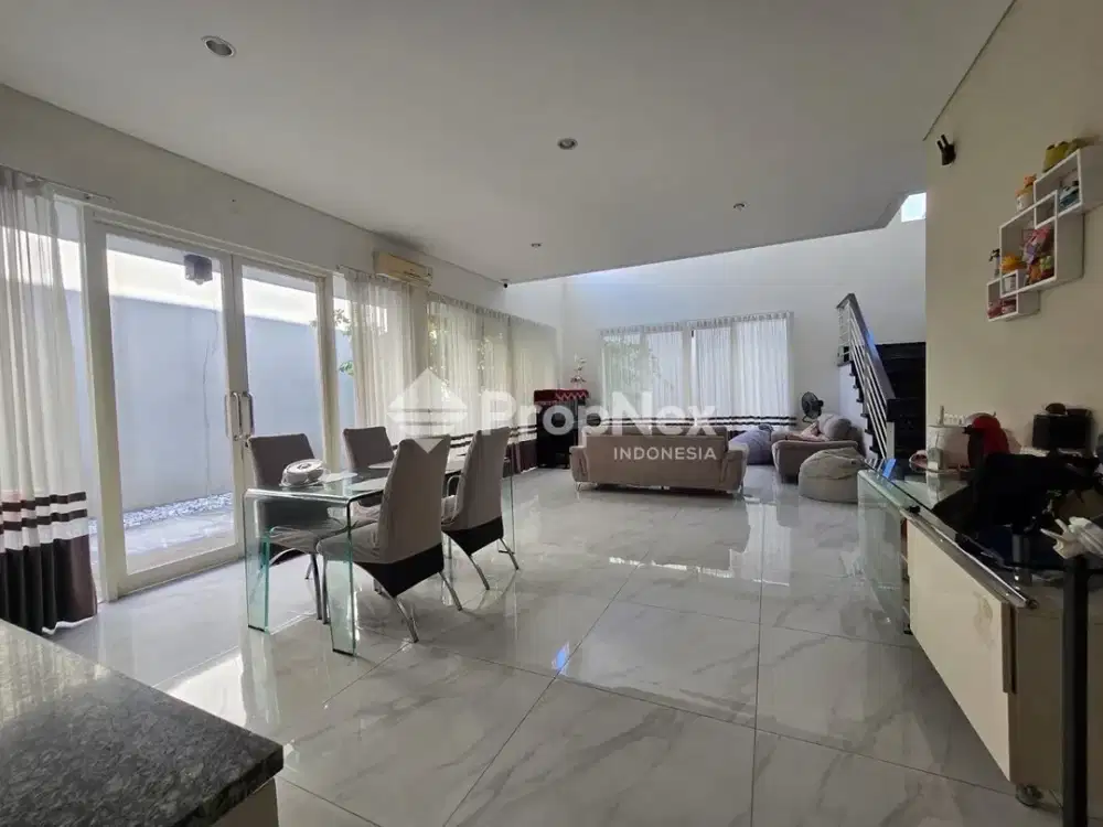 Villa Taman Telaga Citraland Utama Merlion