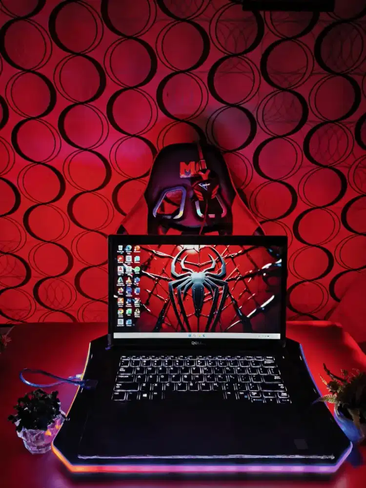 Laptop DELL Exclusive Latitude 7480 V41 SLIM CORE I7  [RAM 8GB/SSD]