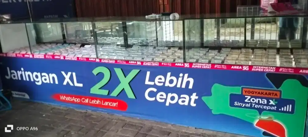 Etalase Konter Pulsa & Data
