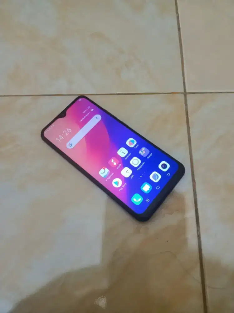 Vivo y12 ram 3/32 normal semua nya msh orisinil semua nya batangan aja