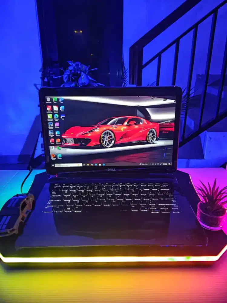 laptop DELL 7350 2-in-1TOUCHSCREEN Bisa jadi tablet[Ram 8Gb SSD 512Gb]