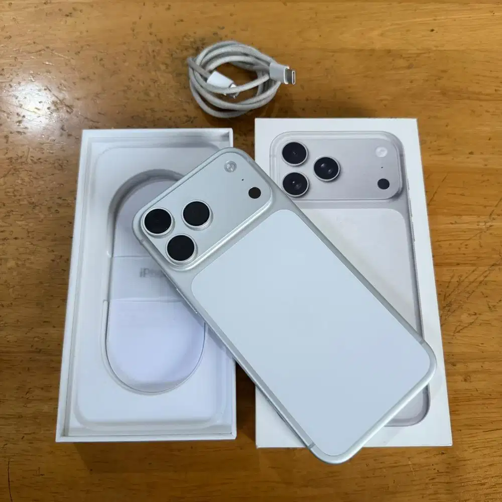 iPhone 17 PRO MAX 256GB Silver Fullset Original Resmi Bea Cukai