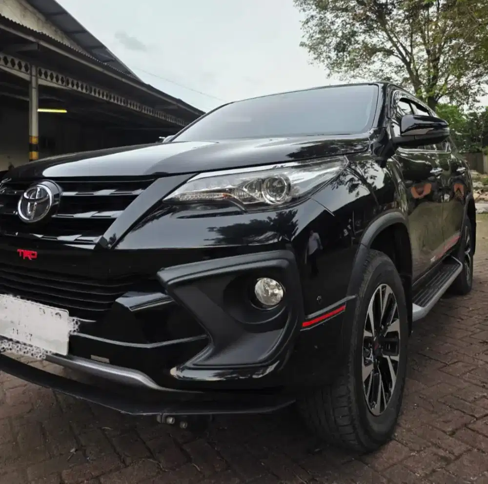 2017 Toyota Fortuner 2.4 TRD Sportivo 4x2