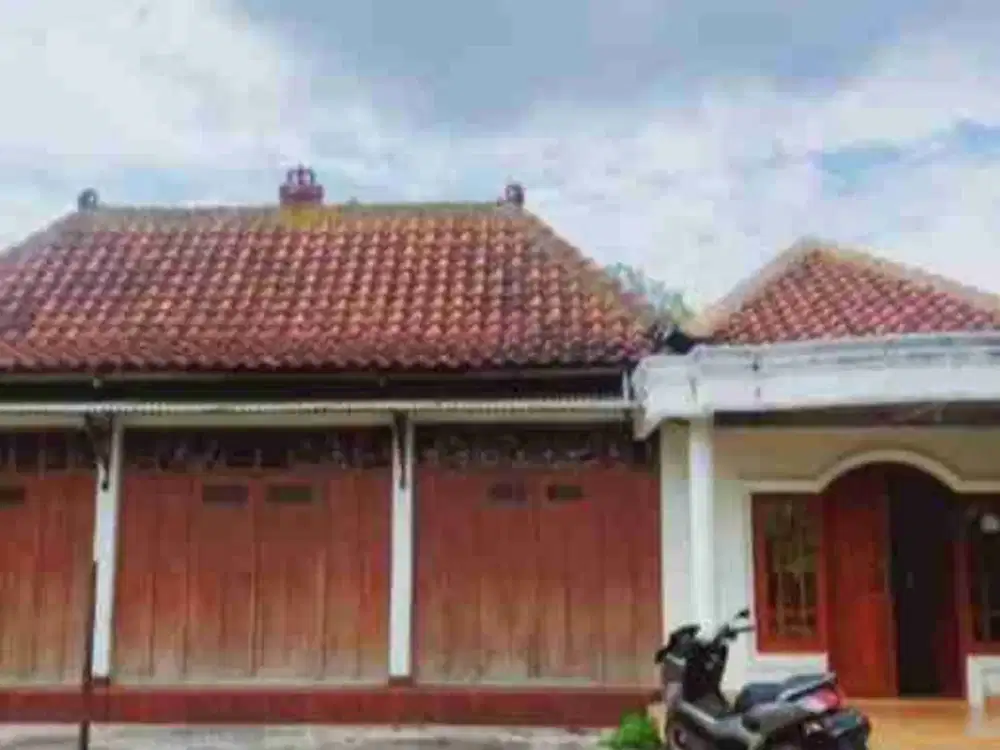 Rumah etnik Jawa dijual di Pundong Bantul Yogyakarta Indonesia