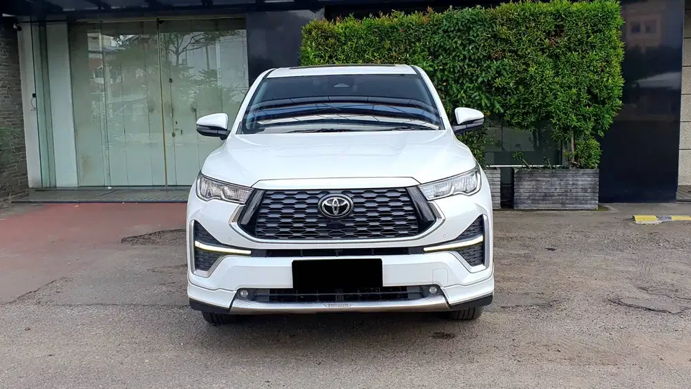 Toyota Kijang Innova Zenix Q Hybrid 2.0 Modelista TSS 2024 Like New