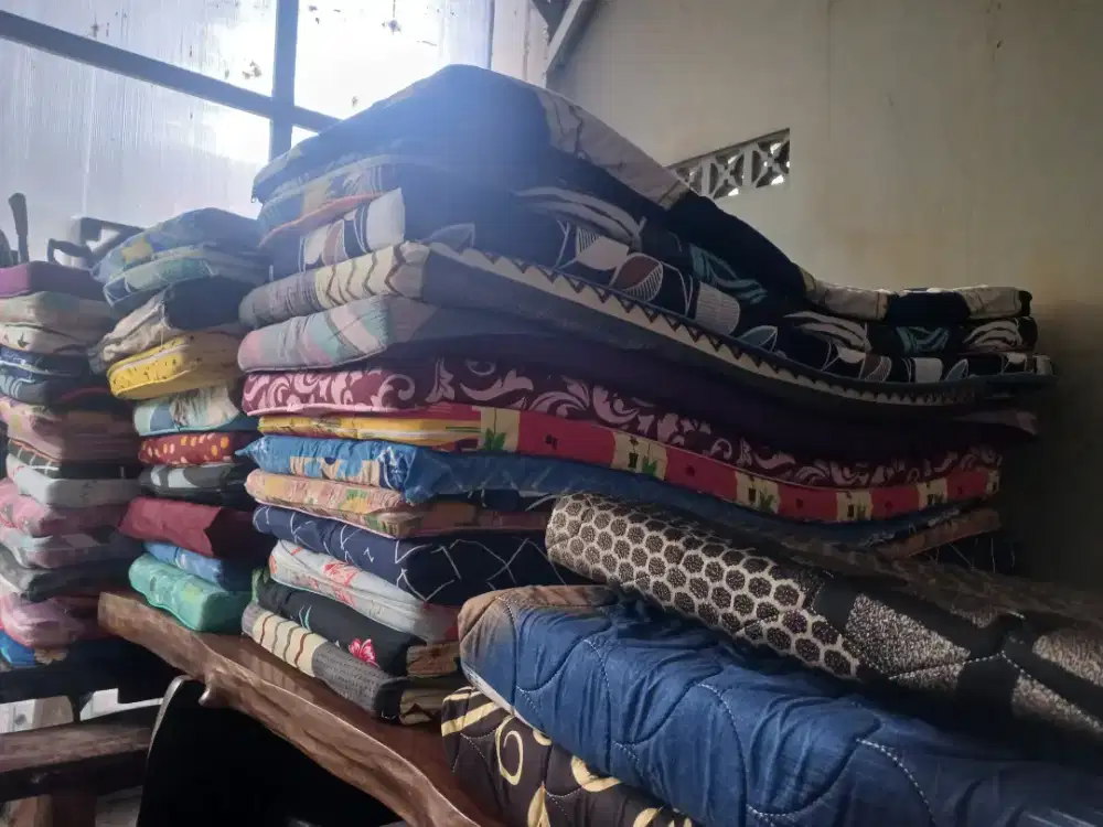 Dj kasur busa bekas baik byk monggo Stok ready