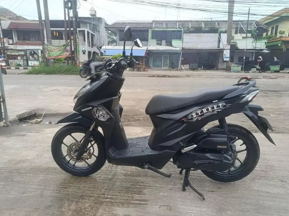 Honda Beat street fulll orijinal km low