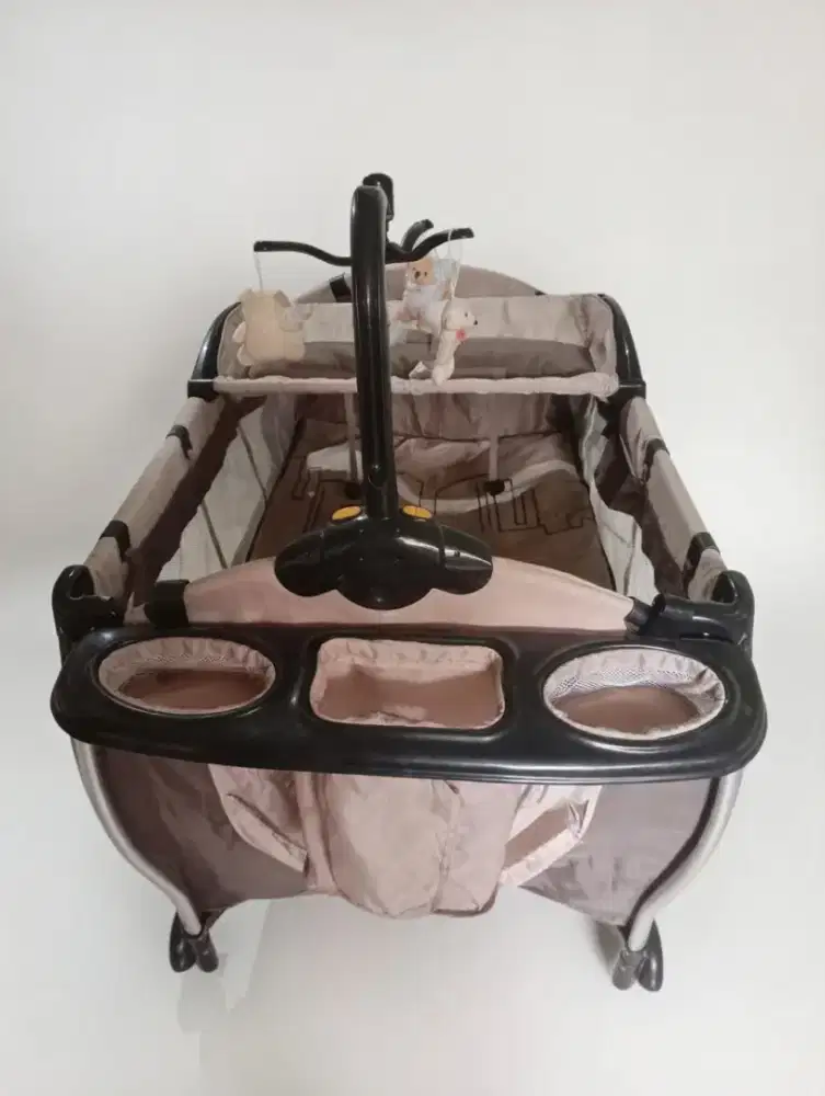 Garage Sale,Baby Box Plico