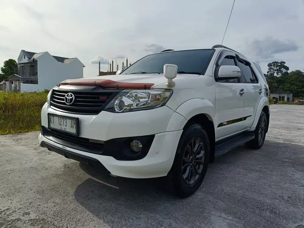 Toyota Fortuner 2014 Bensin