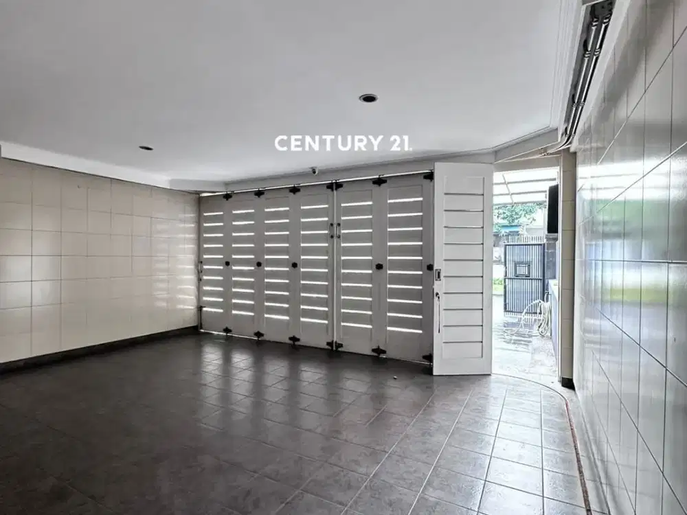 Rumah Cantik Siap Huni Di Pondok Indah FR 14154