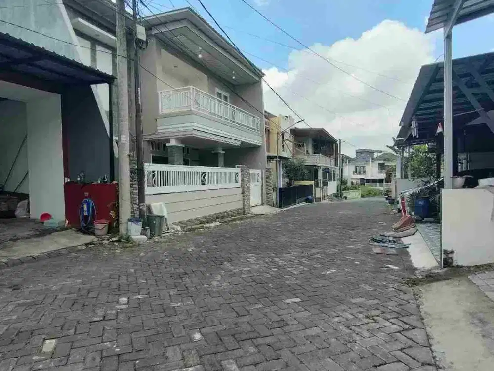 Rumah Hitung Tanah Saxophone Dekat Apartemen Begawan Tlogomas