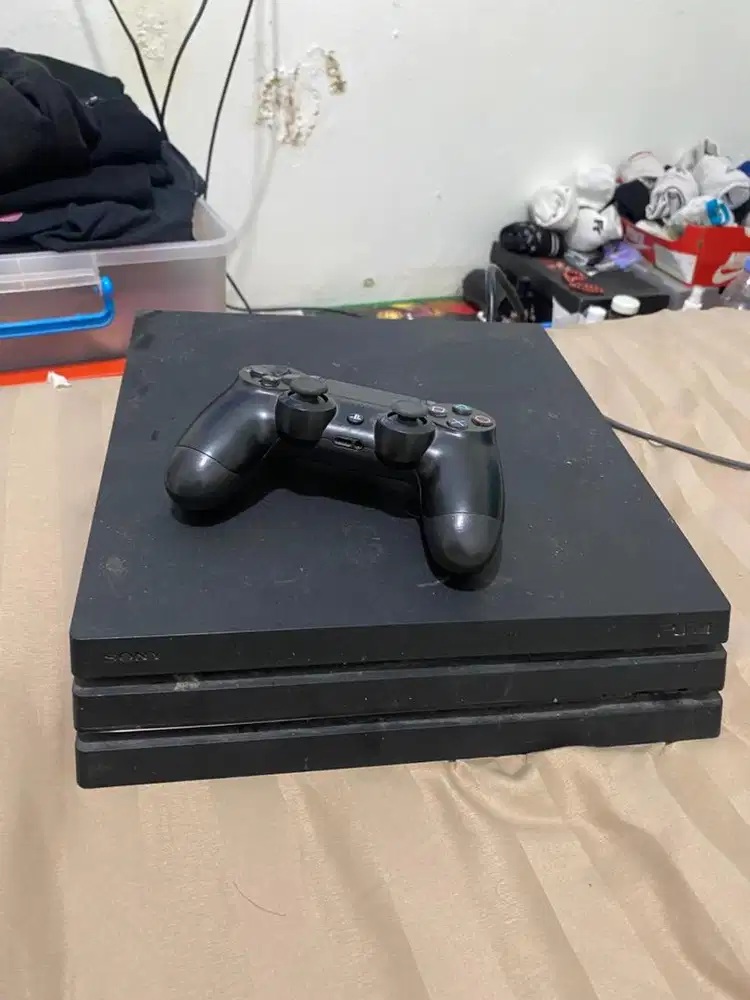 Jual ps4 pro kondisi mulus terbaik
