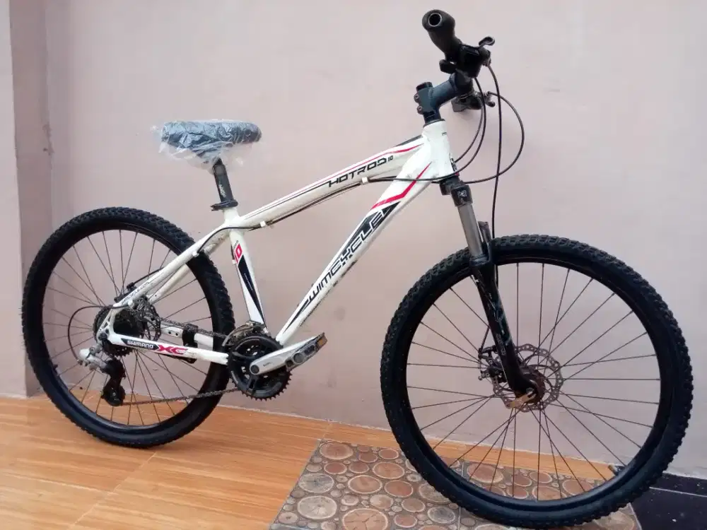 Sepeda Gunung/MTB 26 WIMCYCLE Hotrod.