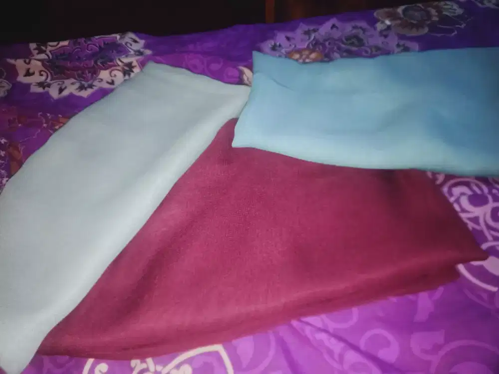 Preloved kerudung Bella squere