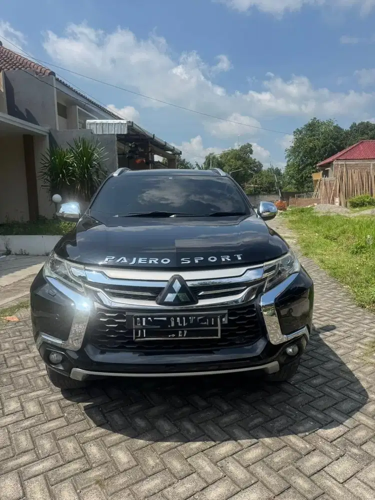 PAJERO SPORT ULTIMATE 4x2 DIESEL AT 2017 – GAGAH, NYAMAN, SIAP PAKAI