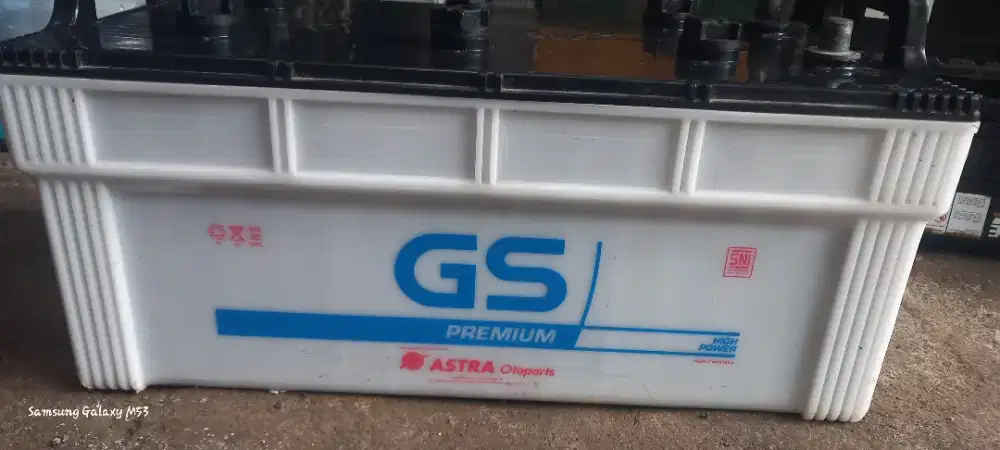 Aki gs N200 like new