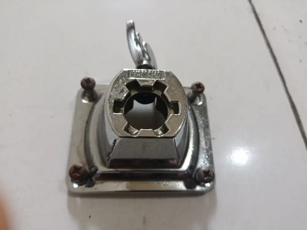 Bracket Bass drum Yamaha