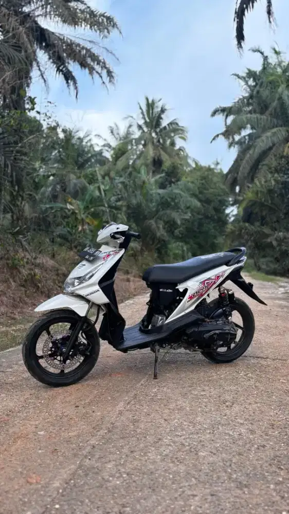 BEAT KARBU 2011 PAJAK HIDUP 1 TAHUN,PLAT PANJANG 2031