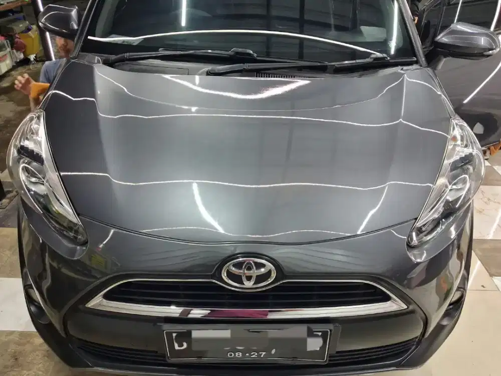 TOYOTA SIENTA 2016 - MT
GREY