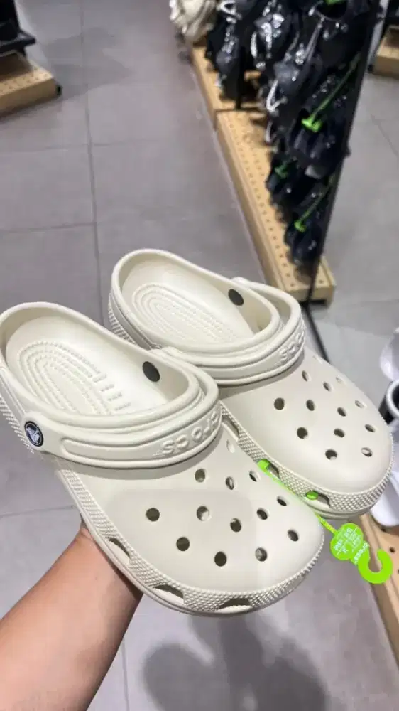CLASSIC CROCS ORI 100%