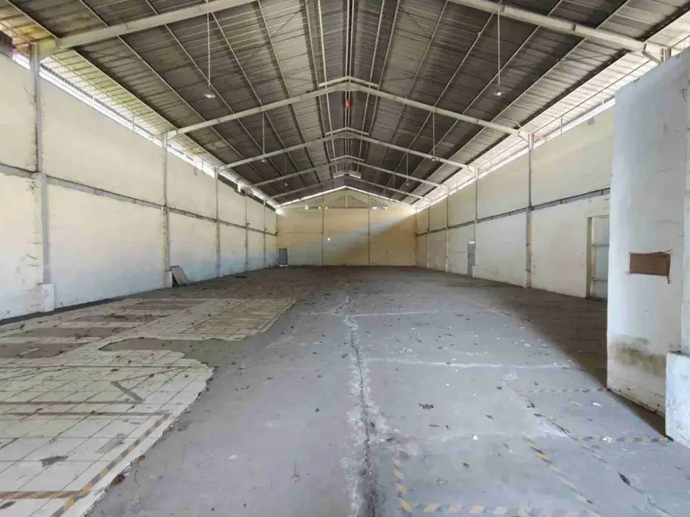 SEWA GUDANG JL PERANCIS KOSAMBI TANGERANG DEKAT TOL & BANDARA SOEKARNO HATTA