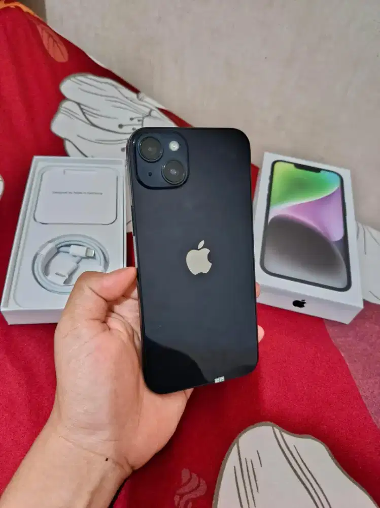BU Bu iPhone 14 Plus 128 GB Inter All Operator Fullset Nominus