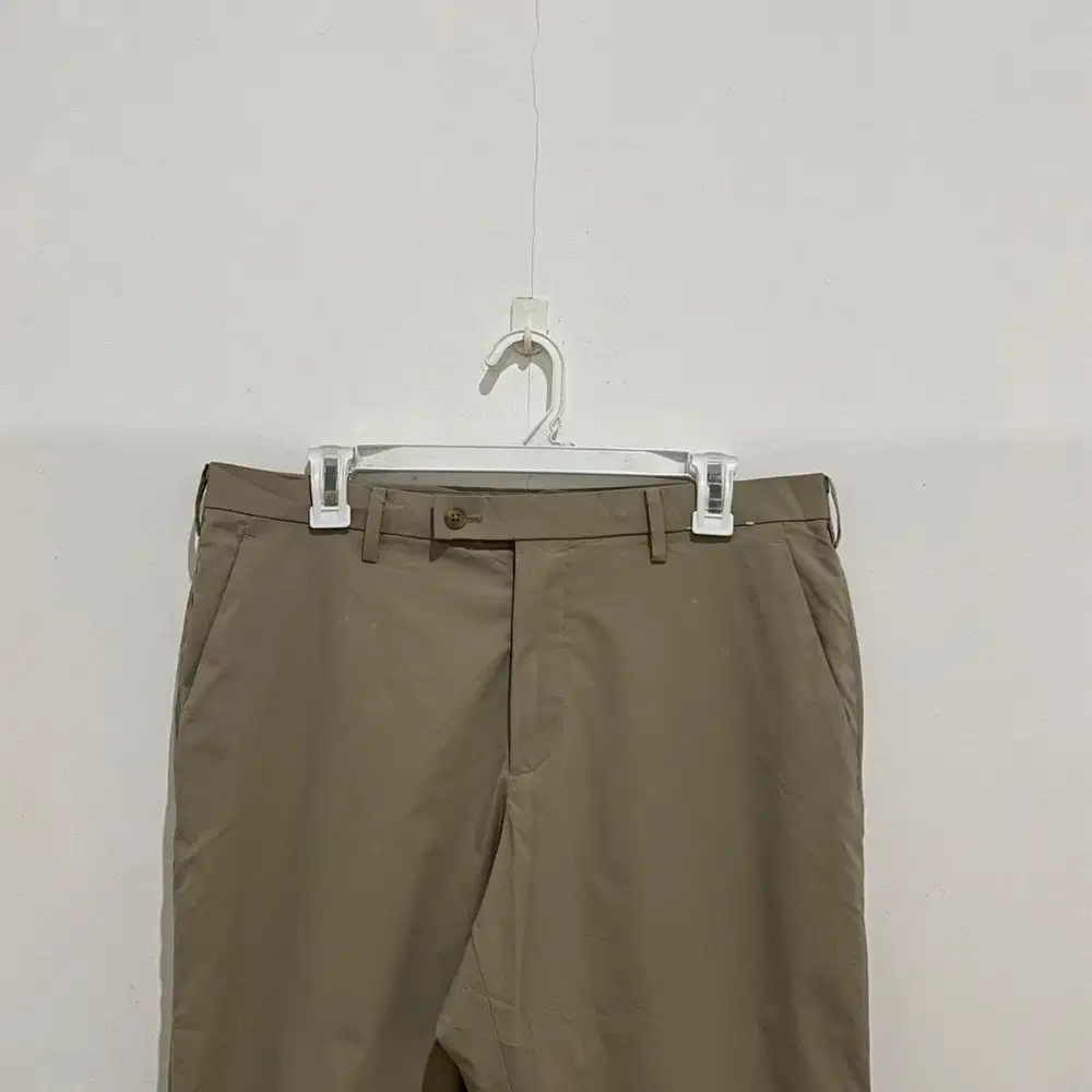 Celana pria Uniqlo size M (32)