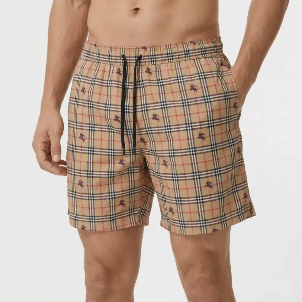 Celana short pants Burberry Monogram Size 31/35cm