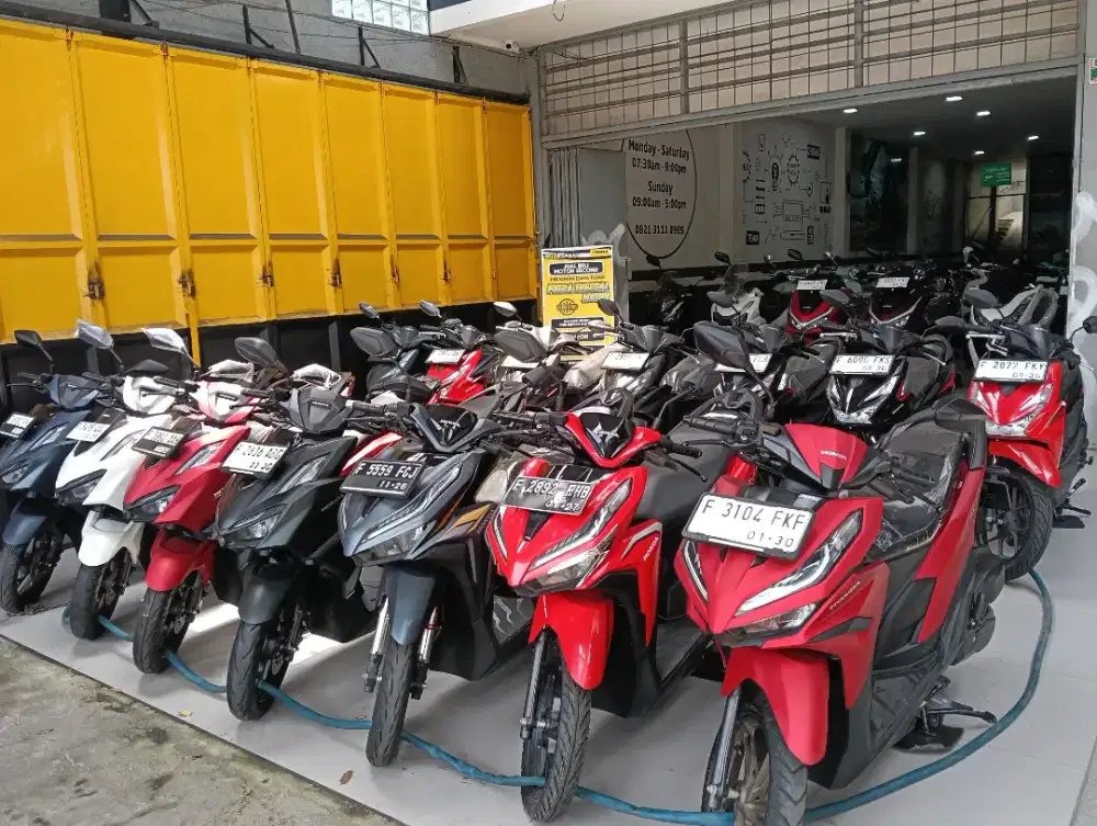 Di jual murah Honda PCX roadsing