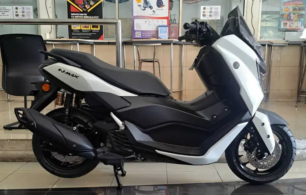 [ Motor Baru ] Nmax neo kunci biasa putih