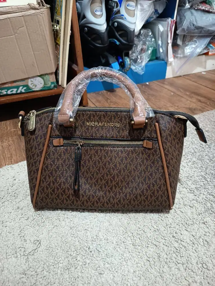 Tas wanita ala Michael kors kulit