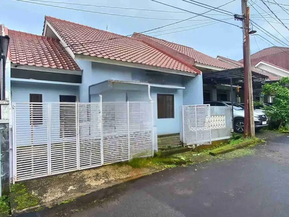 Rumah Cantik 3 Kamar Tidur 3 Kamar Mandi Akses TOL Di Mutiara Sentul Bogor