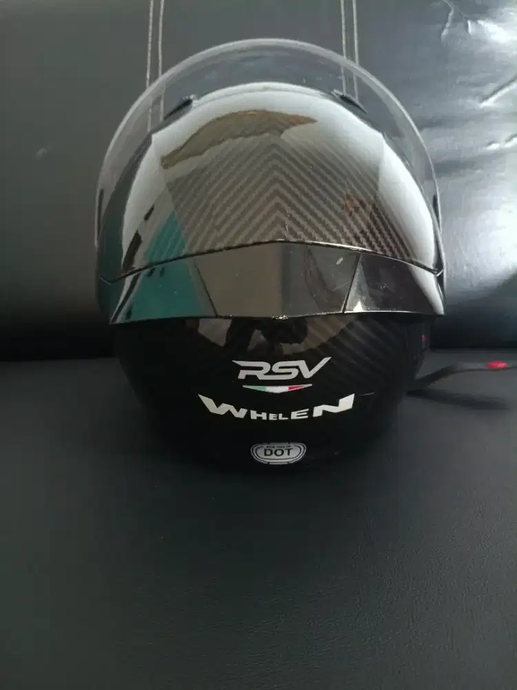 Helm RDV hitam 2025