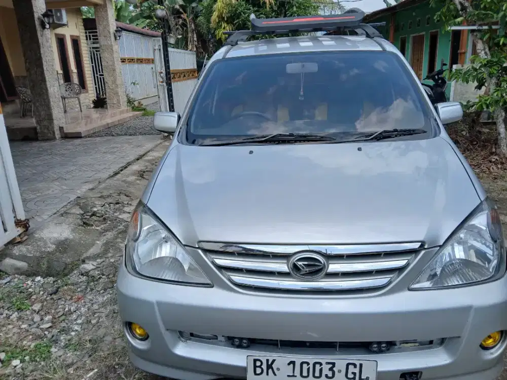 Xenia xi1300cc. Lokssi dibinjai