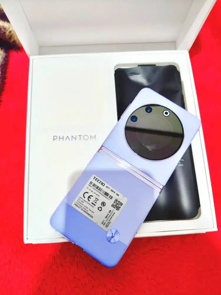 Tecno Phantom V Flip 5G 8/256 Sebulan Pakai Like New