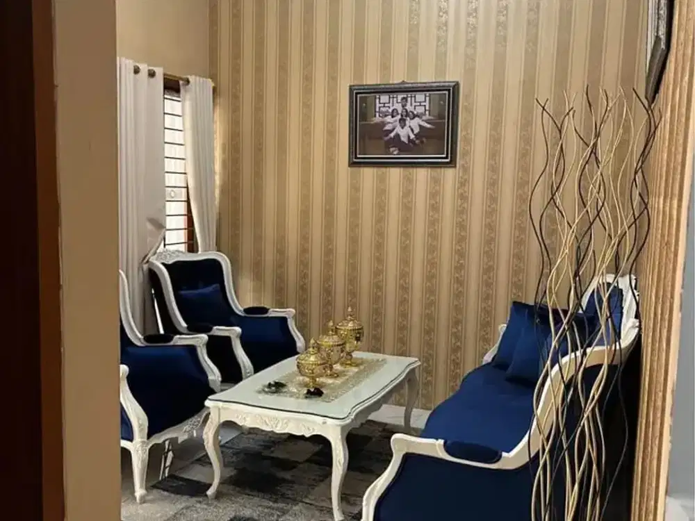 Dijual Rumah Interior Mewah Siap Huni Semi Furnished di Perumahan Daerah Tol Buah Batu Bandung