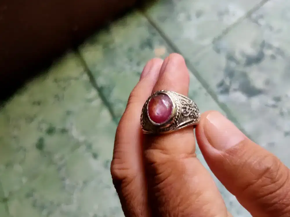 batu Ruby Birma ster