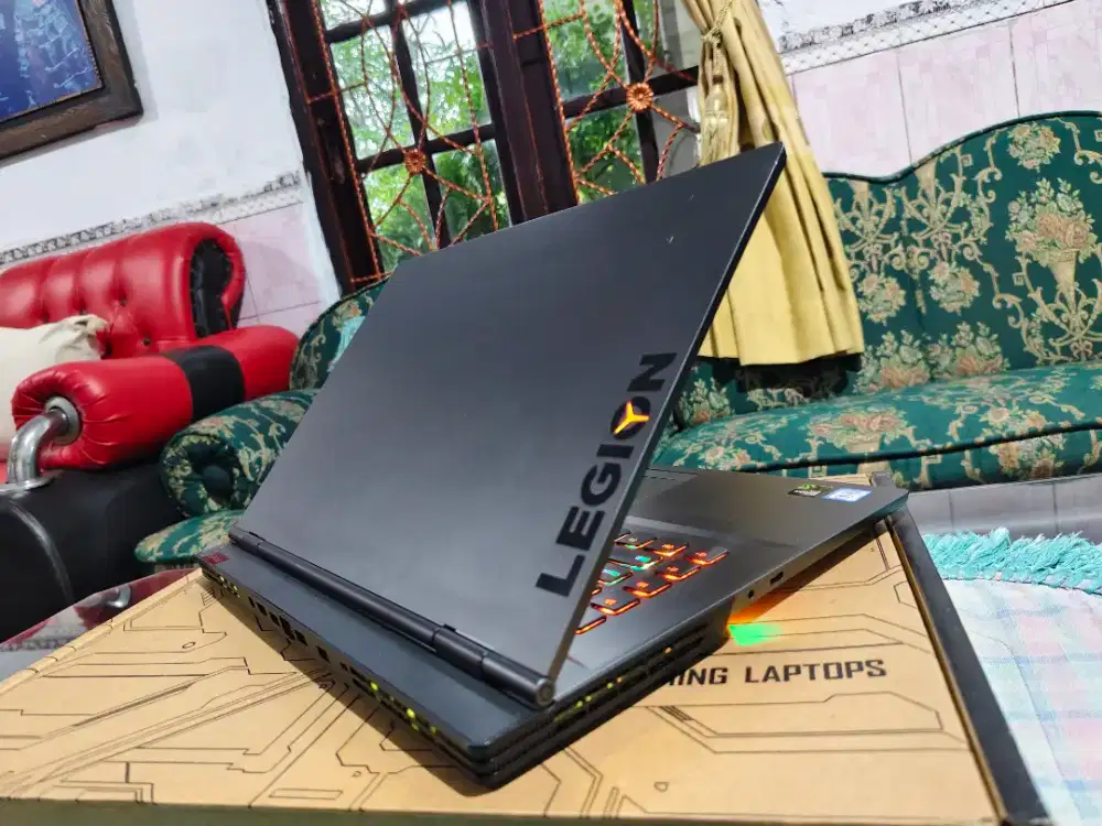 laptop lenovo legion y730-15ich core i7 8750H 16/256 1tb gtx 1050ti