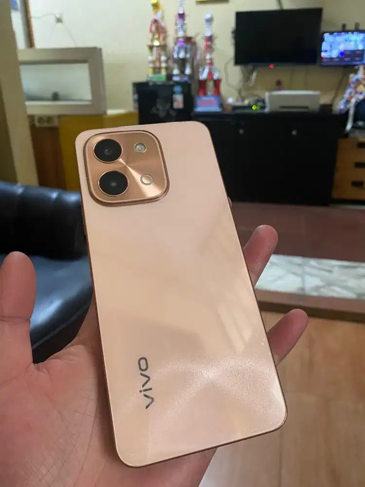 Vivo Y28 Second Like New