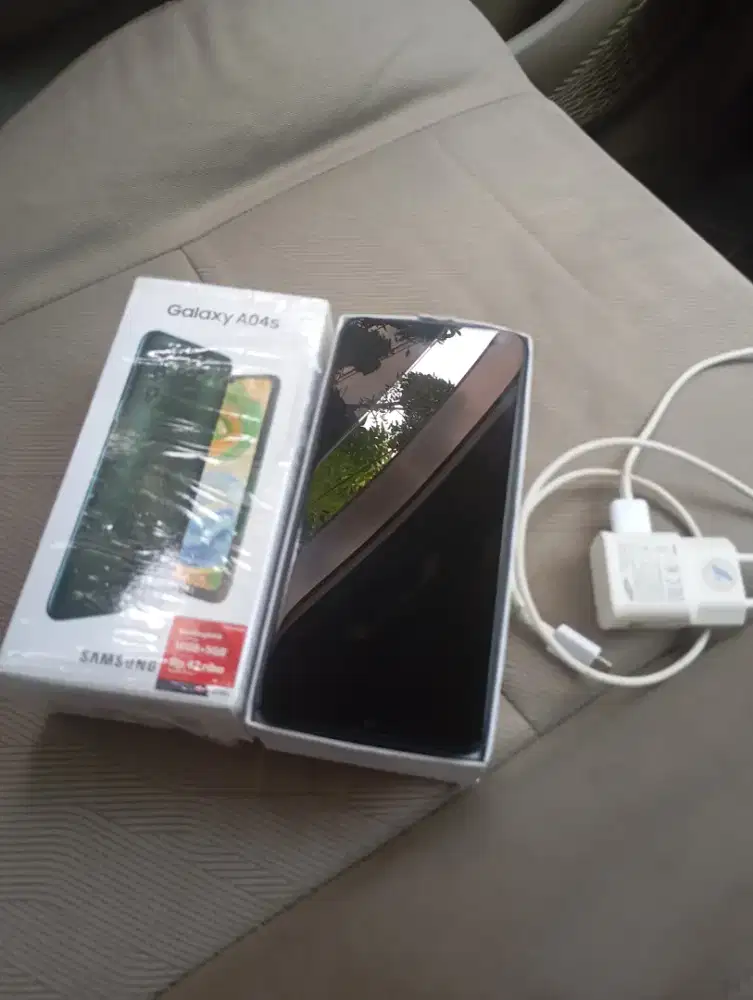 Samsung A04s normal lengkap