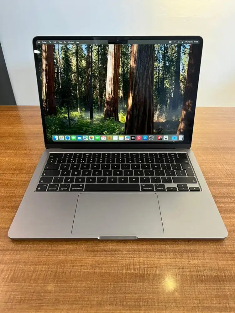 Macbook Air M2 2022