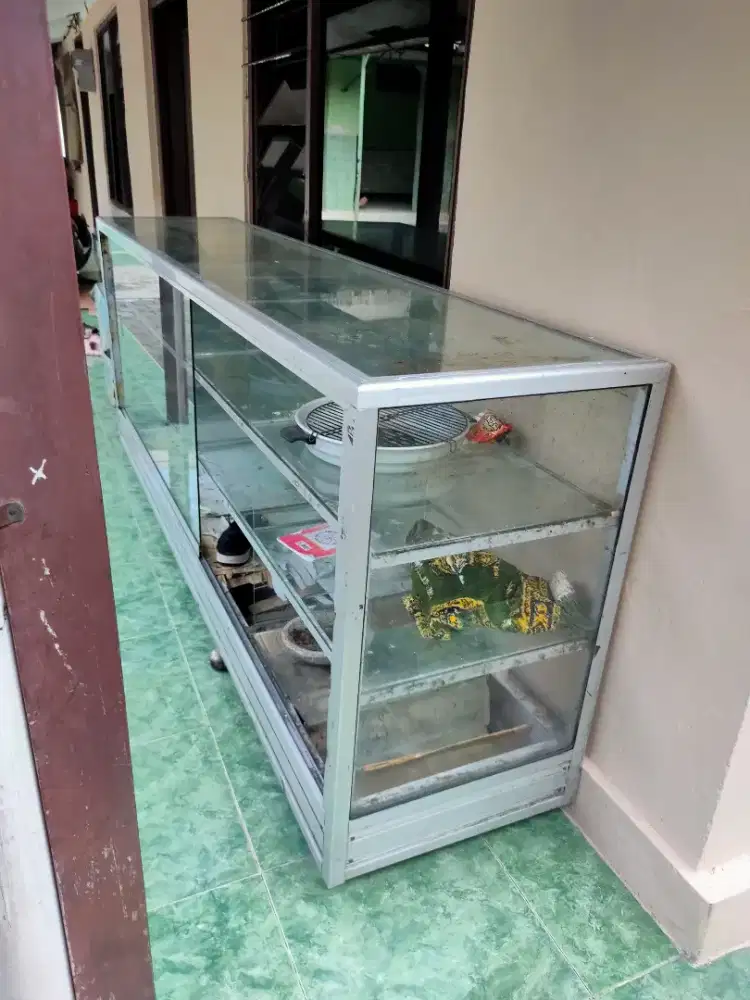 etalase 2,5mx50 cmx80 cm