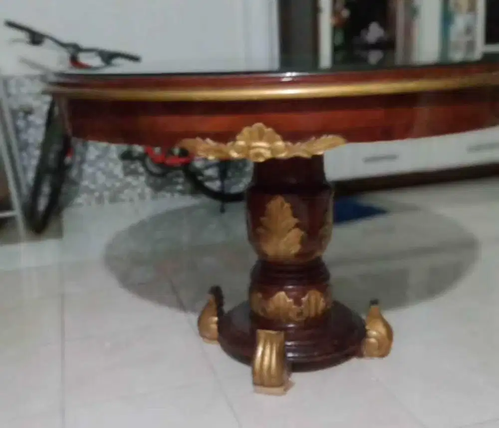 Set 1 Meja oval dan 4 kursi makan  Jati Asli