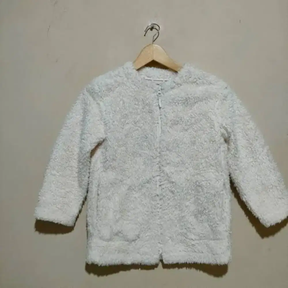 jaket cardigan uniqlo