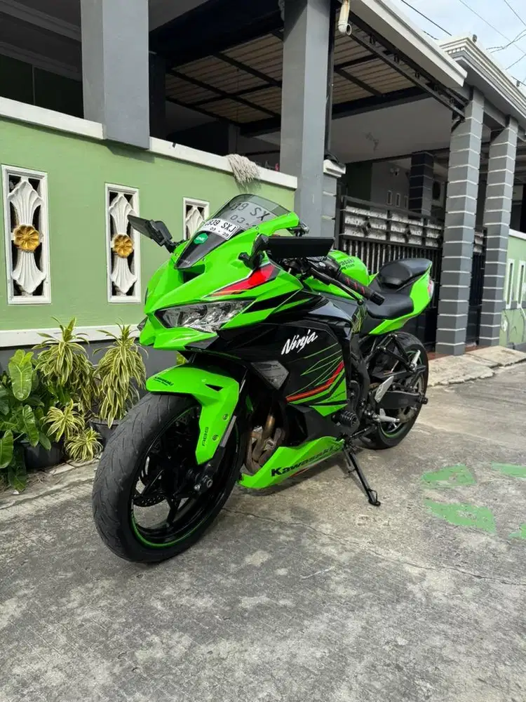 ZX25RR ABS QS KRT 2024 - VERY LOW KM
