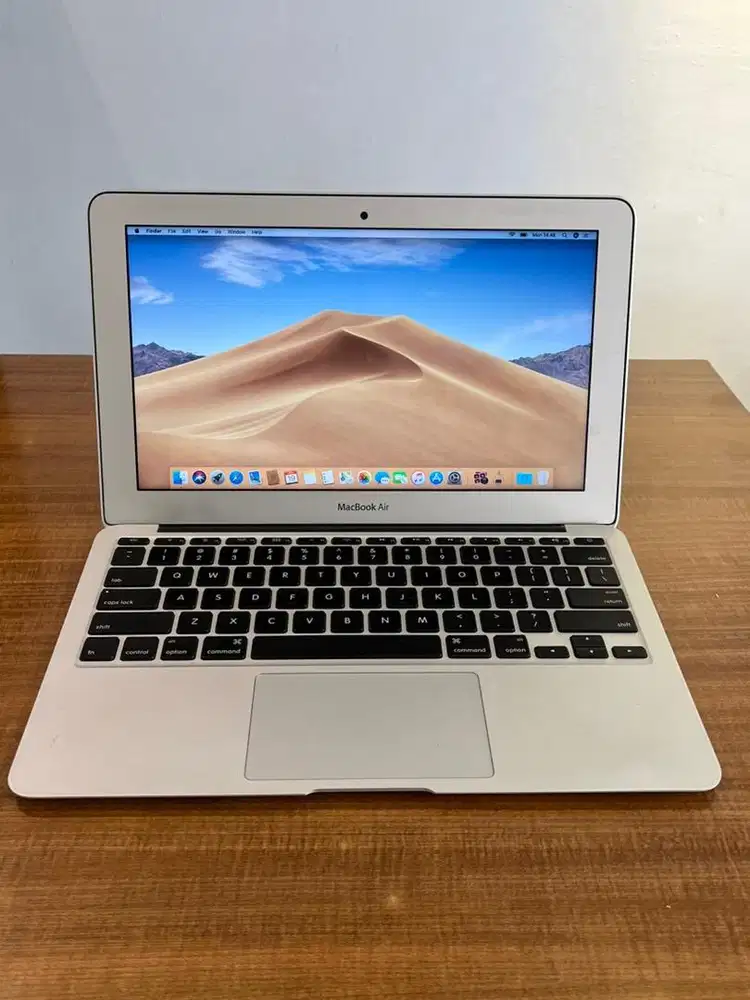 Macbook Air 11 inch 2012