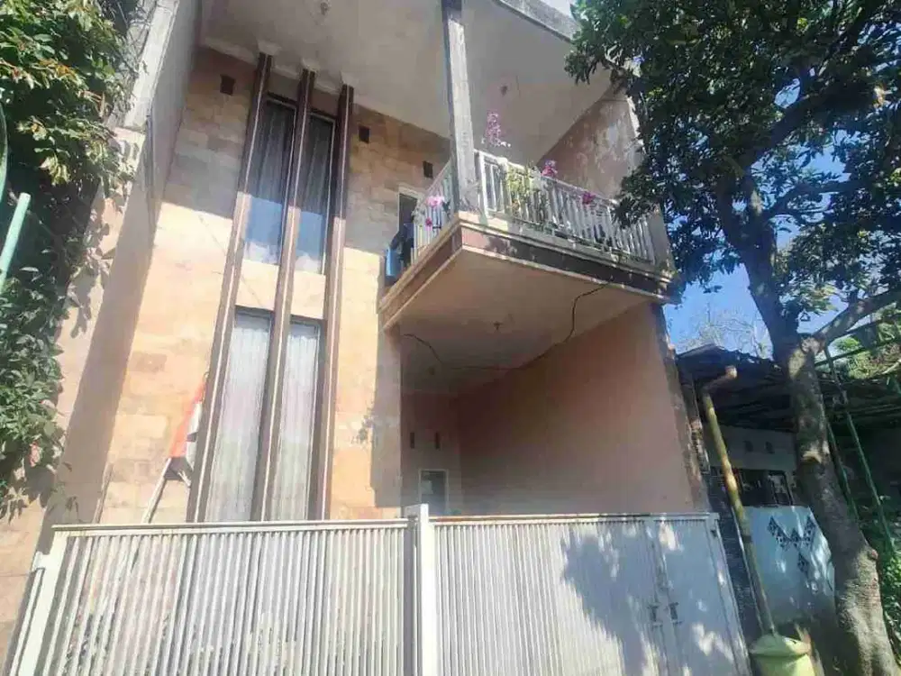 DIJUAL RUMAH MODERN, CANTIK, SIAP HUNI DI VILA BUKIT TIDAR MALANG